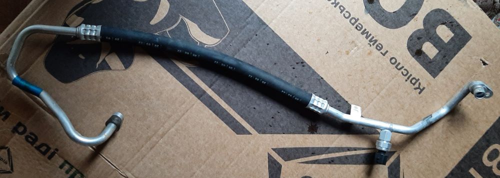 Рено Мастер 3, патрубки кондиционера,шланги кондиционера