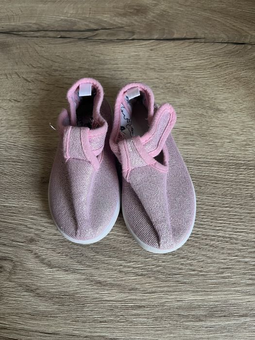 Buty dla dziewczynki rozmiar 22