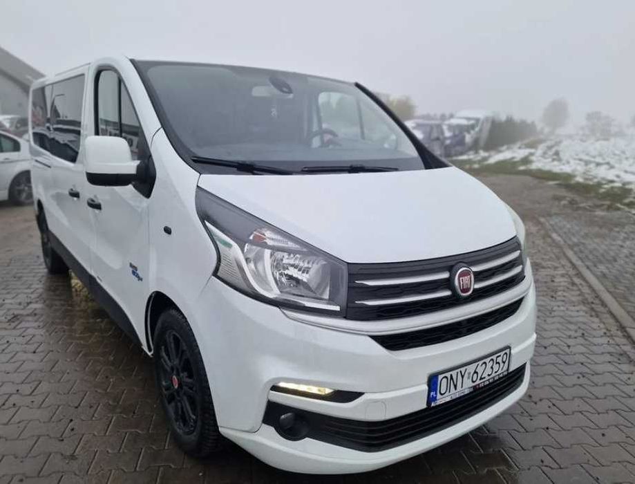 Wypożyczenie Wynajem Busa 9 osobowego TRAFIC, VIVARO