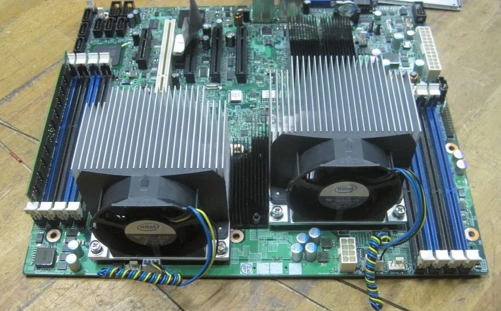 Intel S5500BC Server Board. Xeon. 32gb Samsung. Материнська Плата.