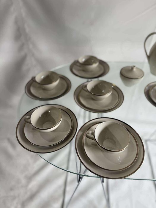 Komoda - komplet porcelany roznej