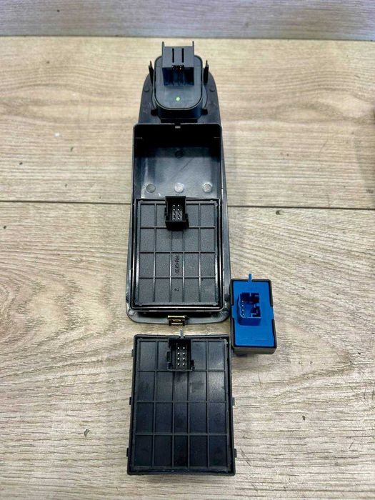 Кнопка склопідйомника Fiat Ducato Boxer Jumper Дукато Боксер Джампер