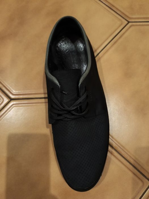 Продам мужские мокасины