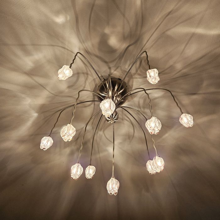 Lampa sufitowa - ozdobna.