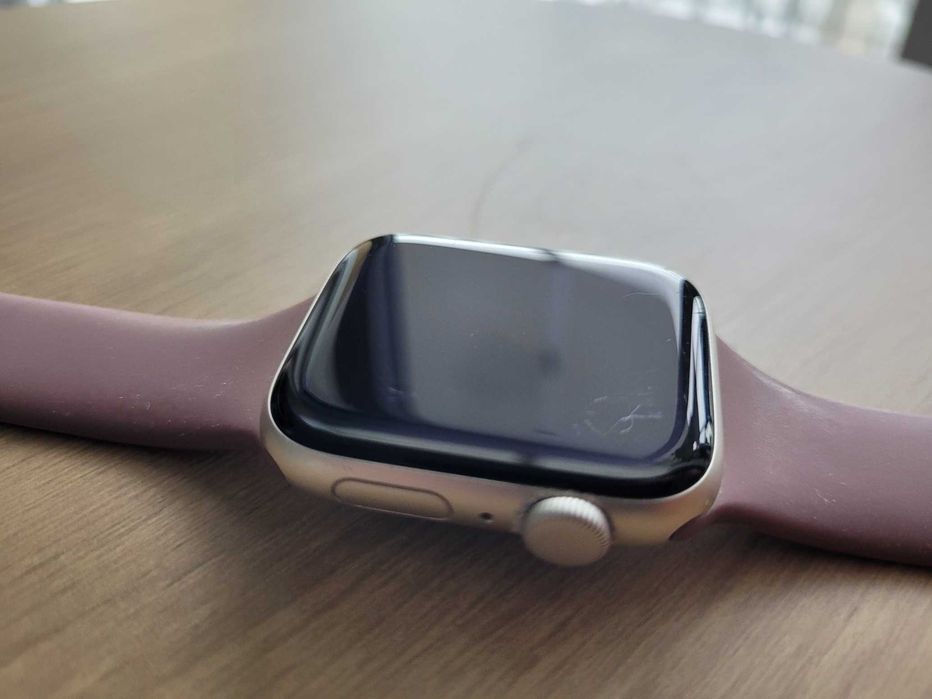 Apple Watch SE Gen2 44mm