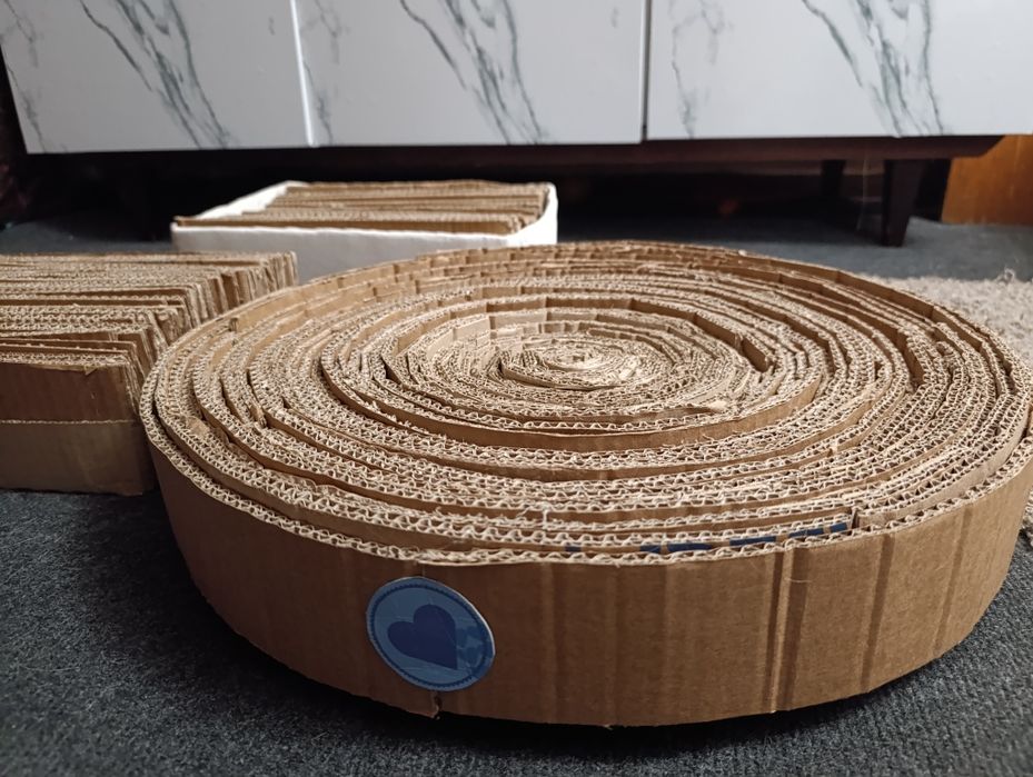 Кігтеточки ручної роботи.
