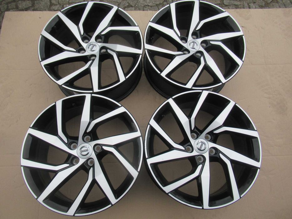 ALUFELGI 4szt R18 Volvo V50,S60,V70, S80,S90 XC40 XC60 XC70,FORD 4444