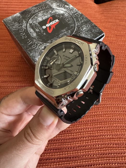 Casio G-SHOCK GM-2100