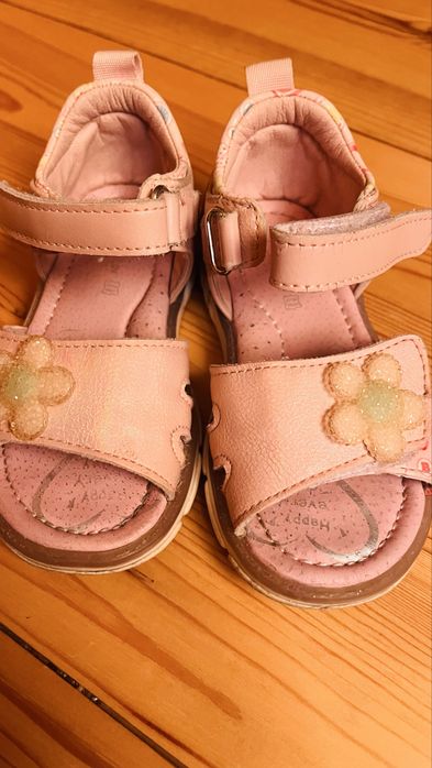 Босоніжки сандалі 23