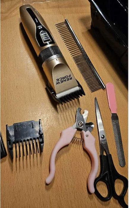 MASZYNKA DO STRZYŻENIA psa psów kota zwierząt profesjonalna +akcesoria