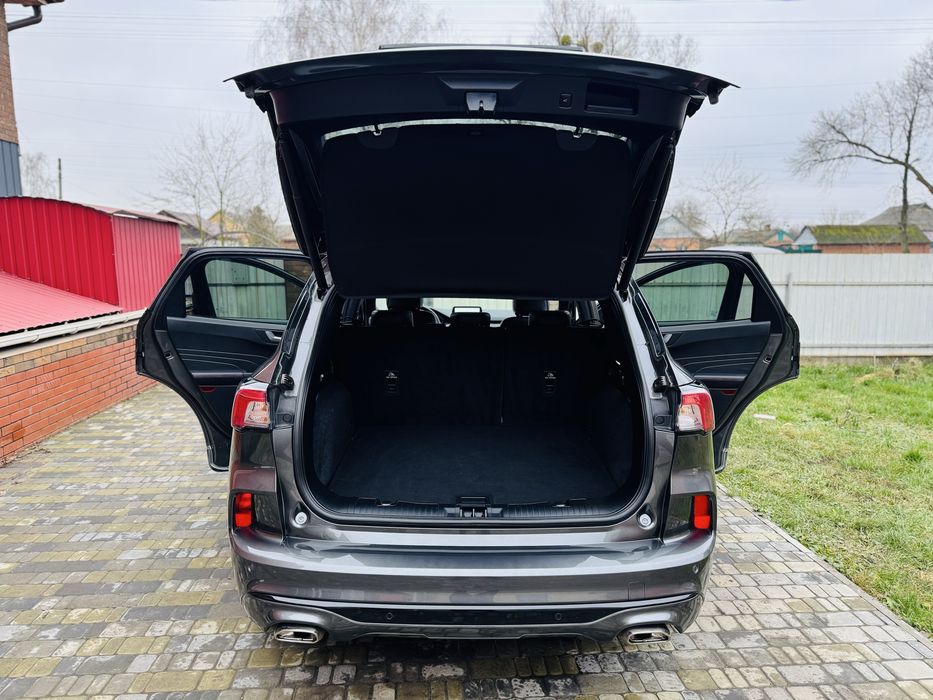 Ford Kuga 2.5PHEV eCVT AWD ST-Line 2023 рік