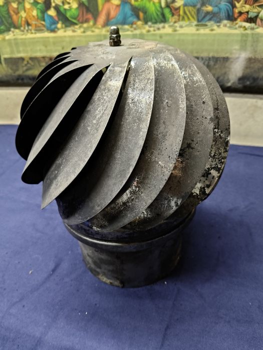 Vendo esta girândola com a boca de 14cm