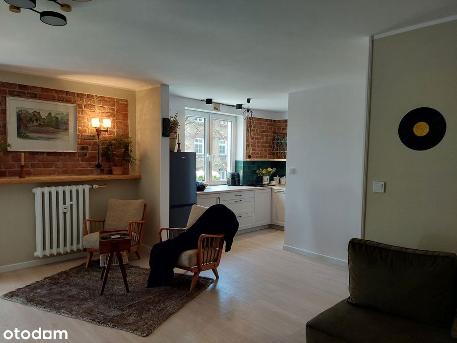 1-pokojowe z balkonem, typu STUDIO, STYLOWE, PO REMONCIE ! PARKING ! - Widok 4