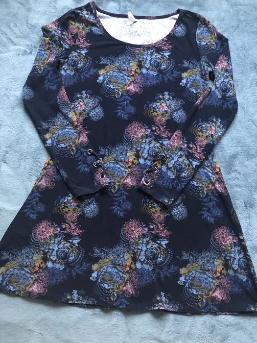 Красива та зручна сукня