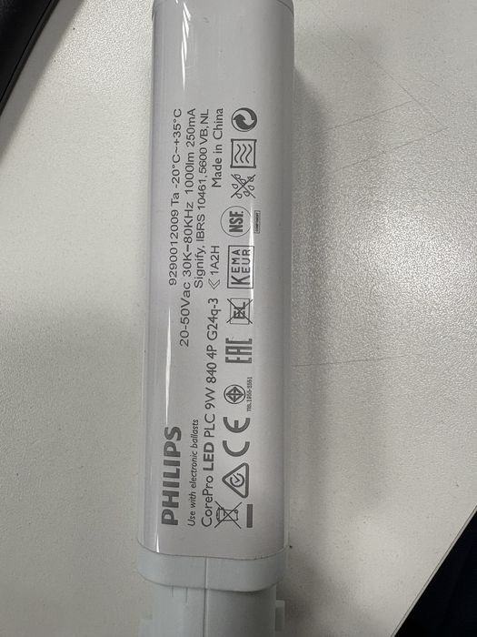 Lampada philips corepro  led pl-c 4p430581941441013765