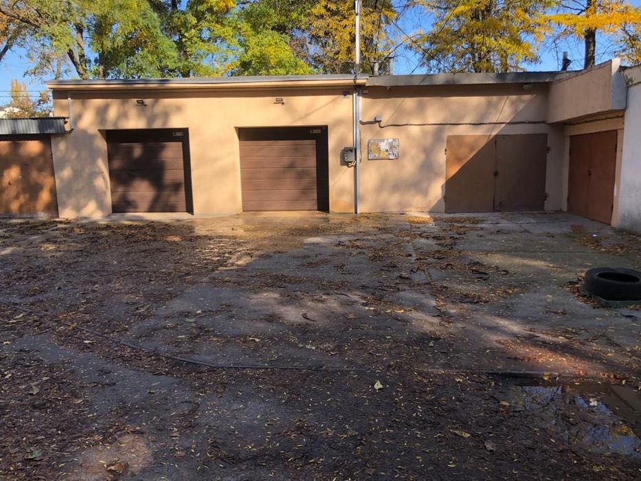 Продам гараж в Хаджибейському районі