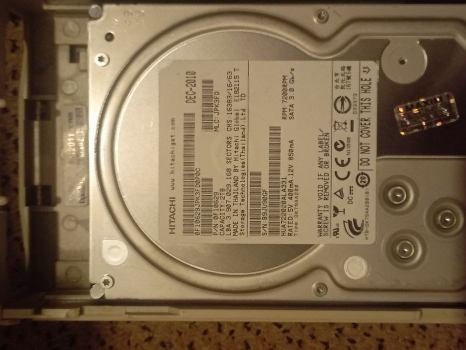 Dysk twardy Hitachi 2TB