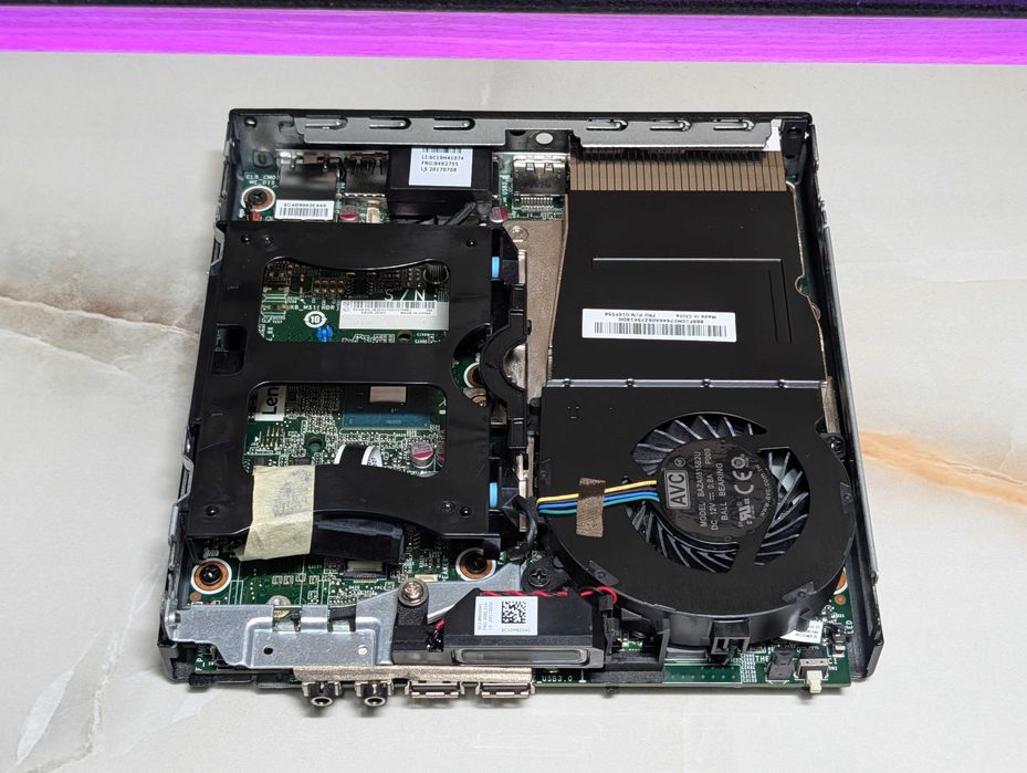 Mini PC Lenovo ThinkCentre M710Q Tiny i5-6400T 8GB 256GB NVMe SSD Klasa A