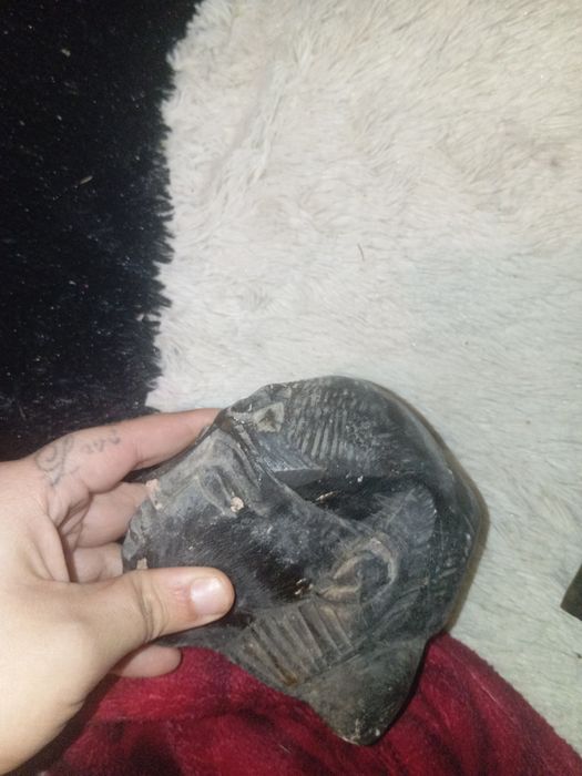Duas estuatetas ukabyej defeito