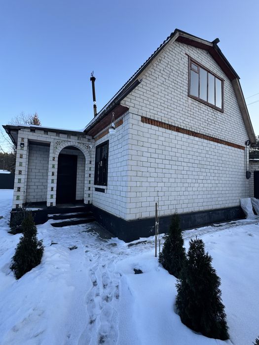 Продаю дачний будинок