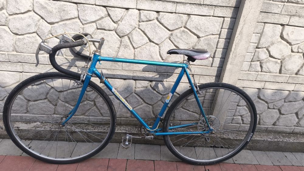 Велосипед старт шоссе,оригінал,все працює,