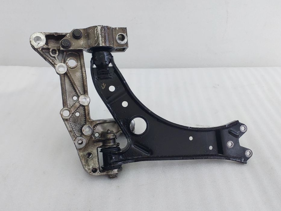 Braço de suspensão frente direito VOLKSWAGEN Golf V (1K1)