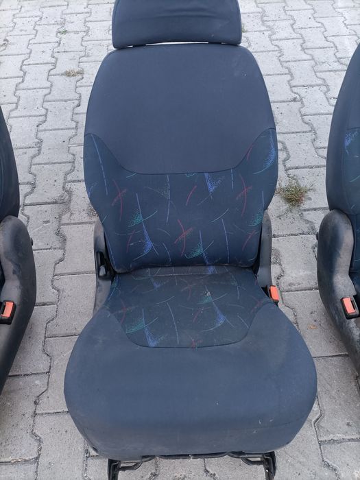 Fotel samochodowy WV Sharan