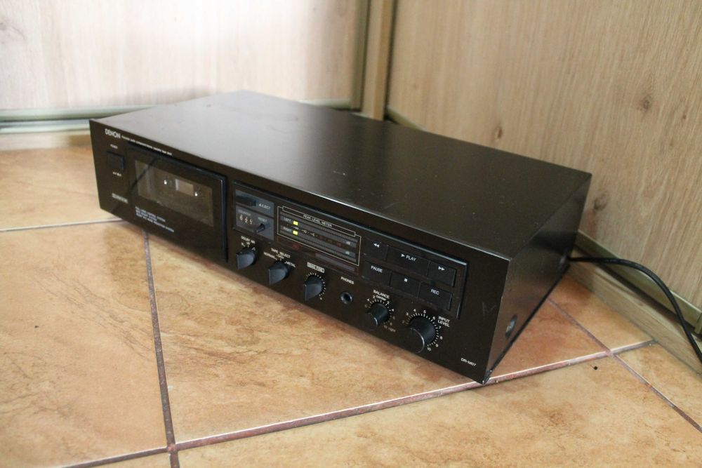 Magnetofon kasetowy Denon DR-M07 Deck