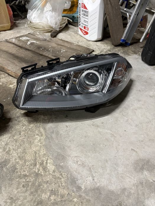 Renault Megane 2 Дорест 2003-2008 фари BI-LED,Підсвітка