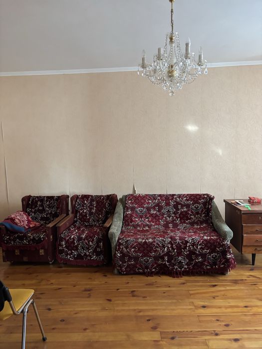 Сдам часть дома  в Ценре 2 комнаты