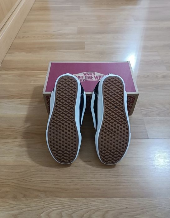 Vans knu skool preto