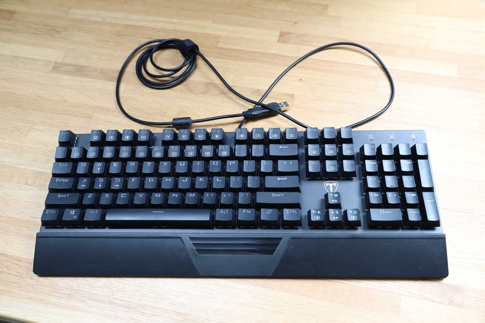 Klawiatura mechaniczna z podświetleniem T-DAGGER DESTROYER