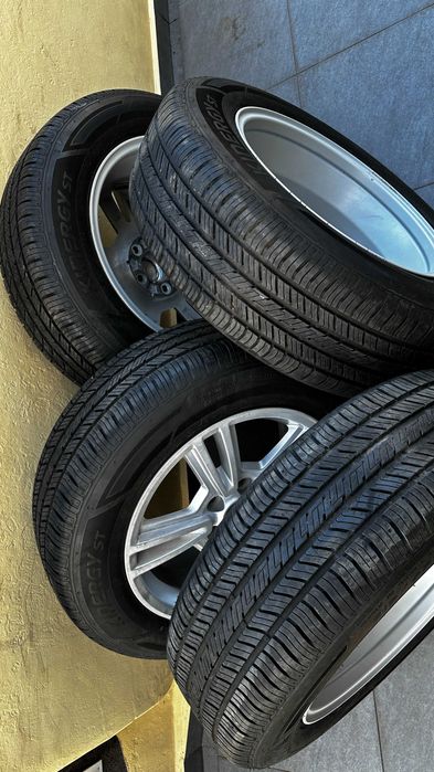 HANKOOK Kinergy ST 215/65 R17