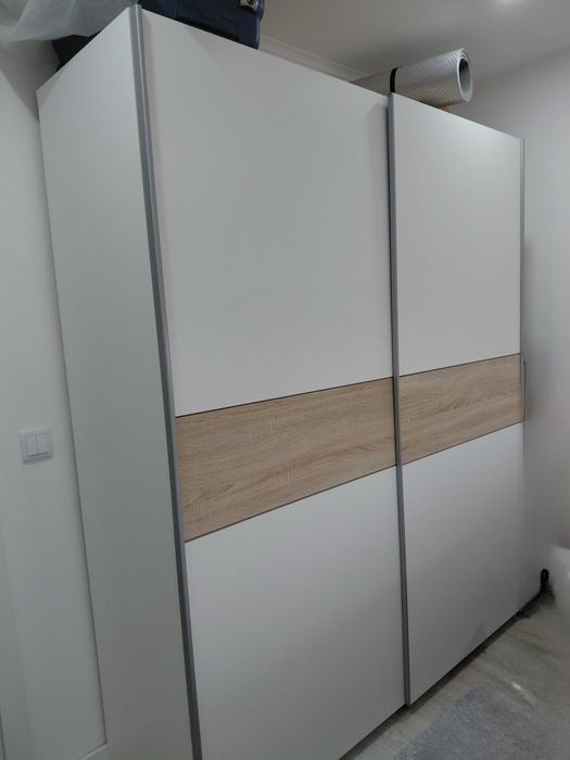 Roupeiro 2 portas delizantes 170 cm