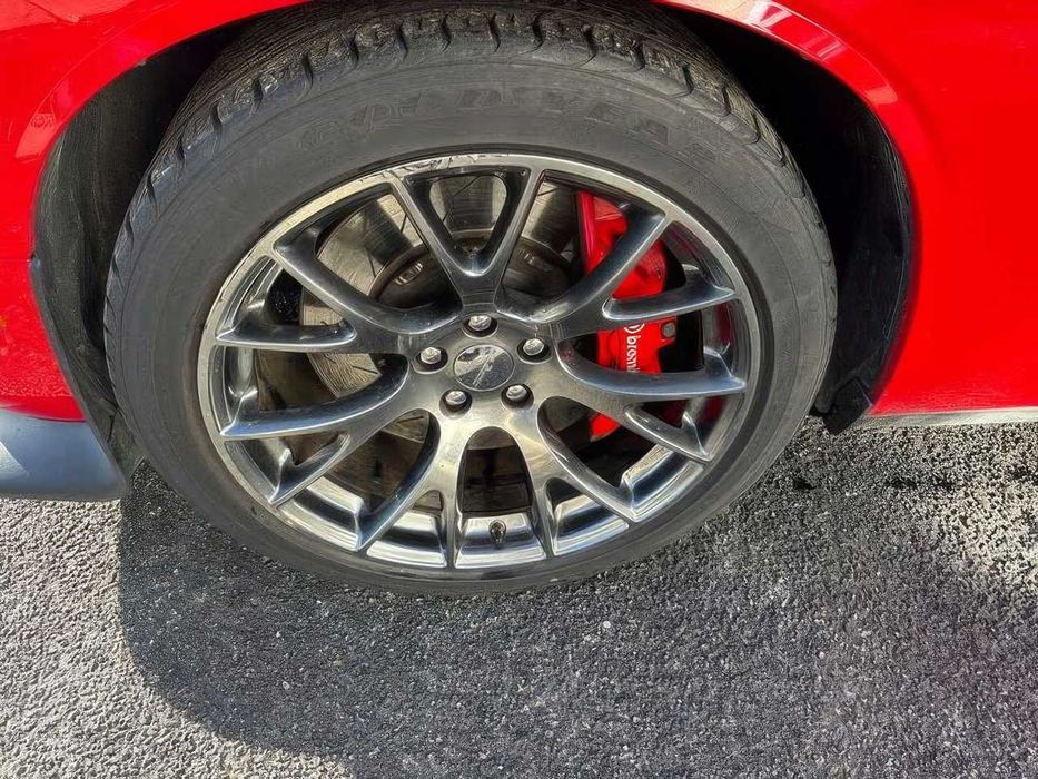 Dodge Challenger      2017