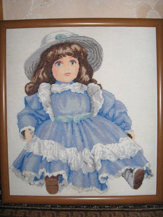 Вишита картина "Кукла"