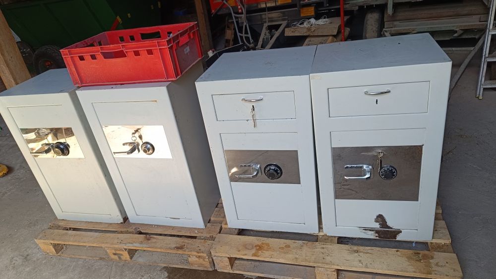 Sejf wrzutowy pakiet