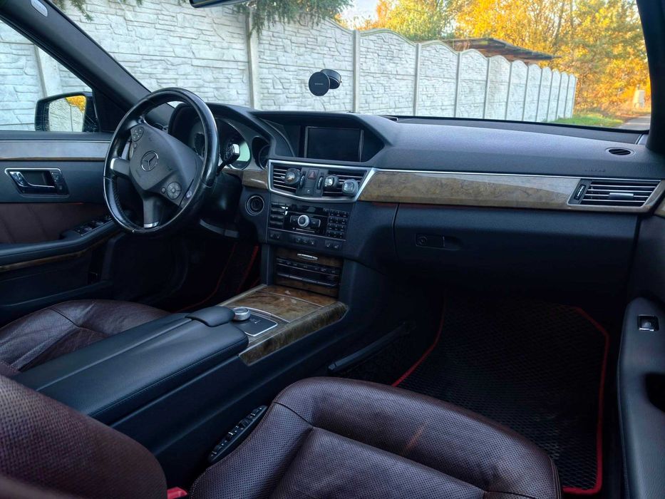 Mercedes E klasa w212.