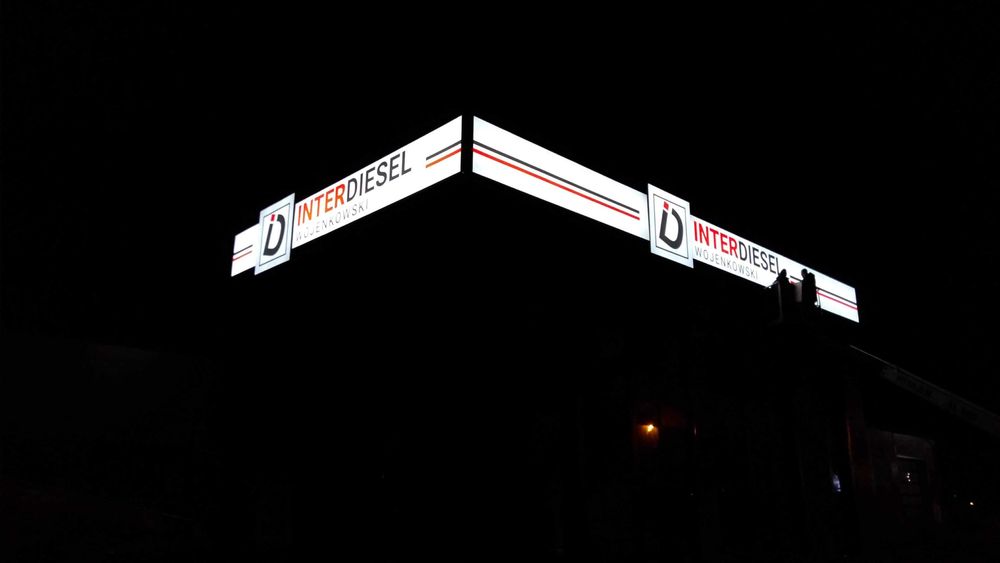 Kaseton Reklamowy LED – Produkcja, Dostawa i Montaż | Twoja Reklama 24h!