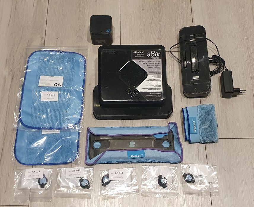 iRobot Brava 380t myjący,  mopujący