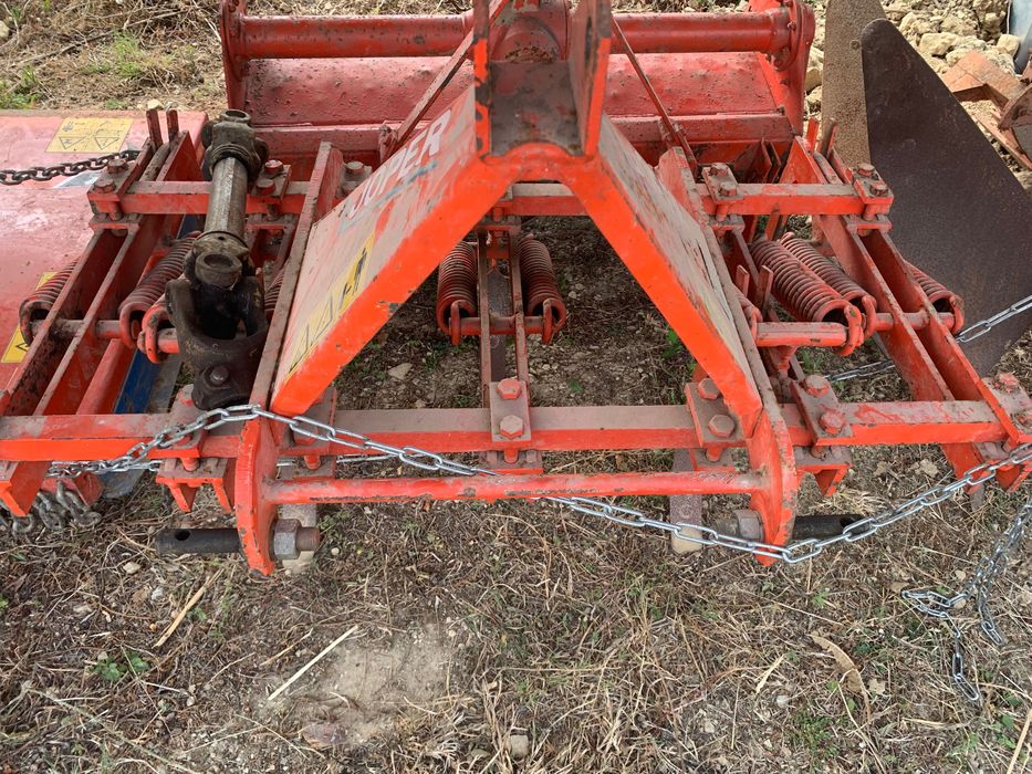 Trator izeki 4x4 todo original