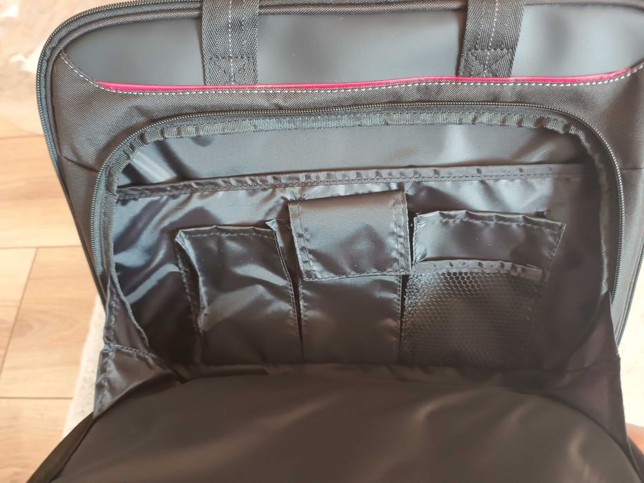 Torba na laptopa TARGUS Case Cn31 15.6 cali Czarny