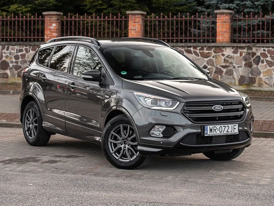 Ford Kuga ST Line 2.0D 180KM 4x4 Alcantara Tempomat ACC Grzana Kierownica Fotele