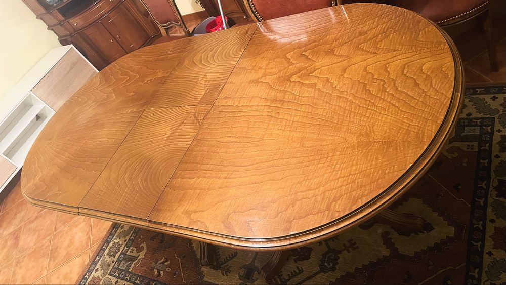 Para Venda Mesa e Móvel Seminovos !