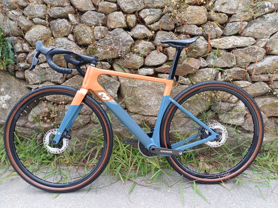 Bicicleta Carbono 3T Gravel