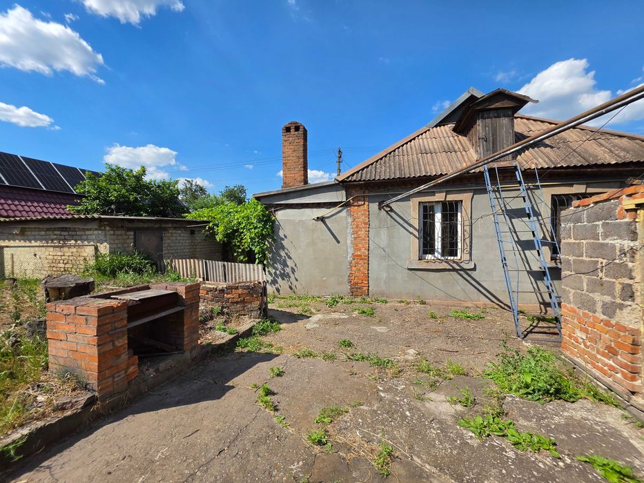 Продаётся уютный дом по ул. Мальвова, рядом Кобылянского
