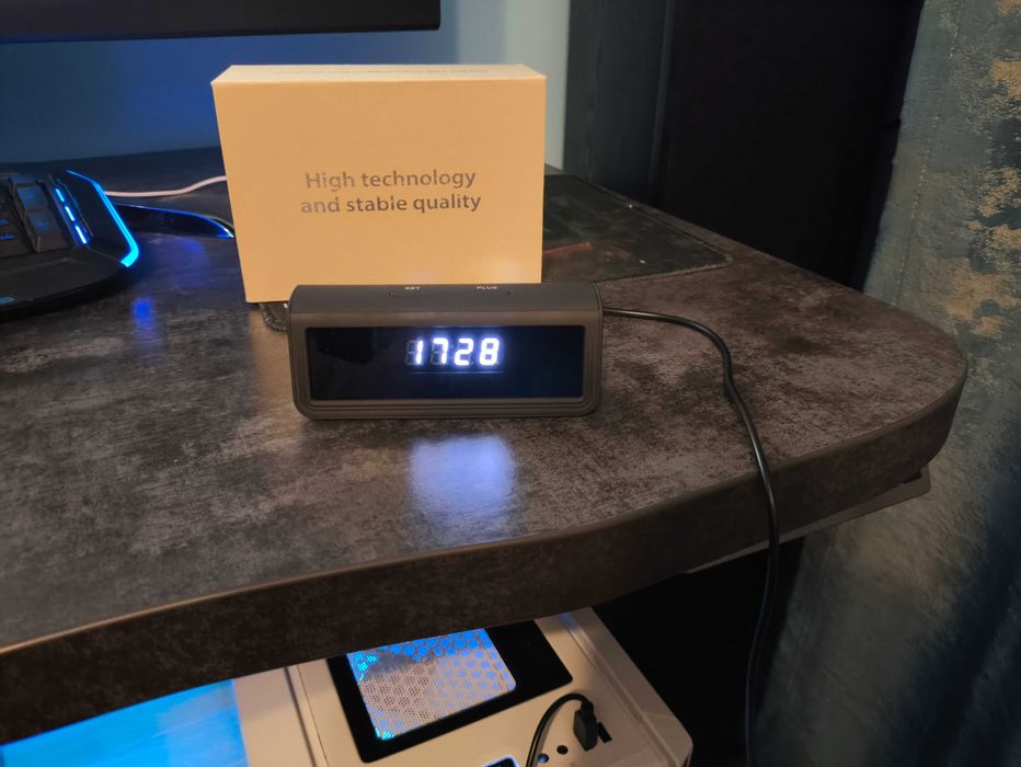 Kamera szpiegowska budzik zegar WiFi IP + karta pamięci 4GB