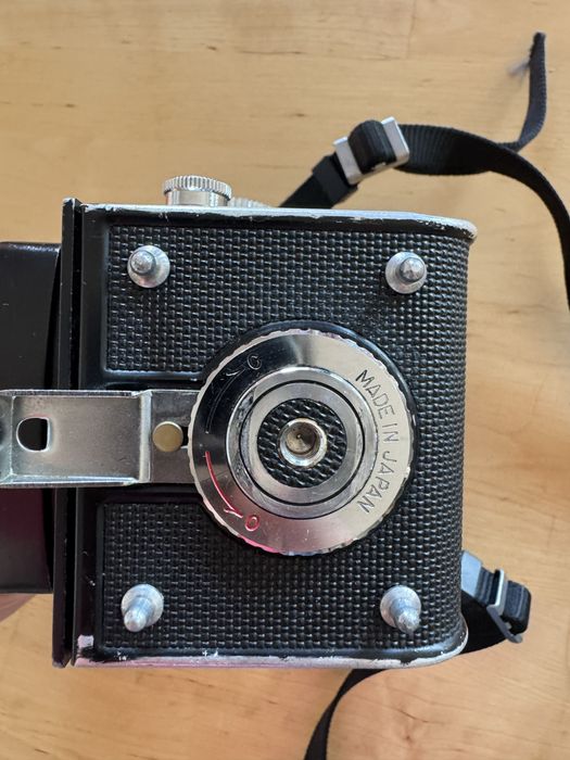 Aparat Yashica Mat 124