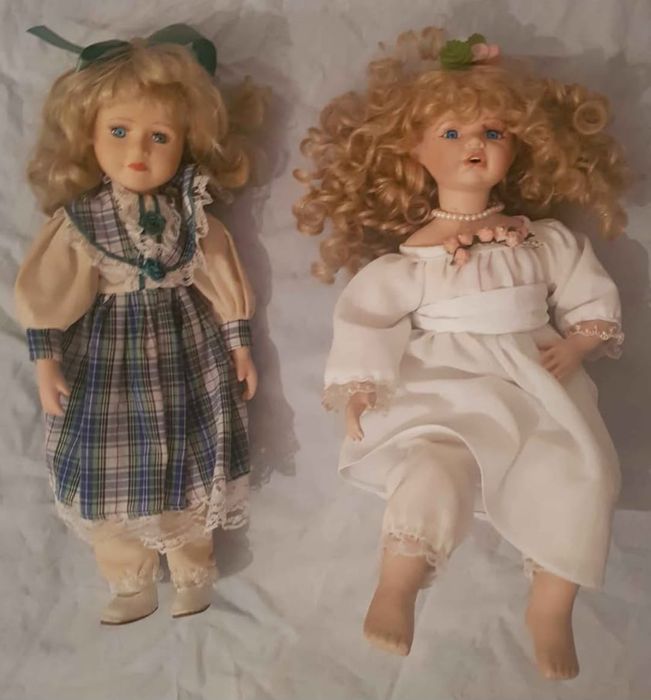 Bonecas em Porcelana valor cada