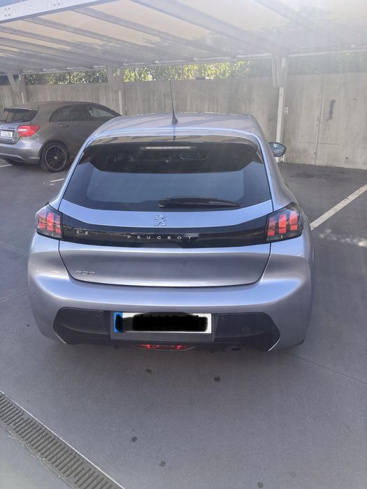 Peugeot 208 1.2 gasolina